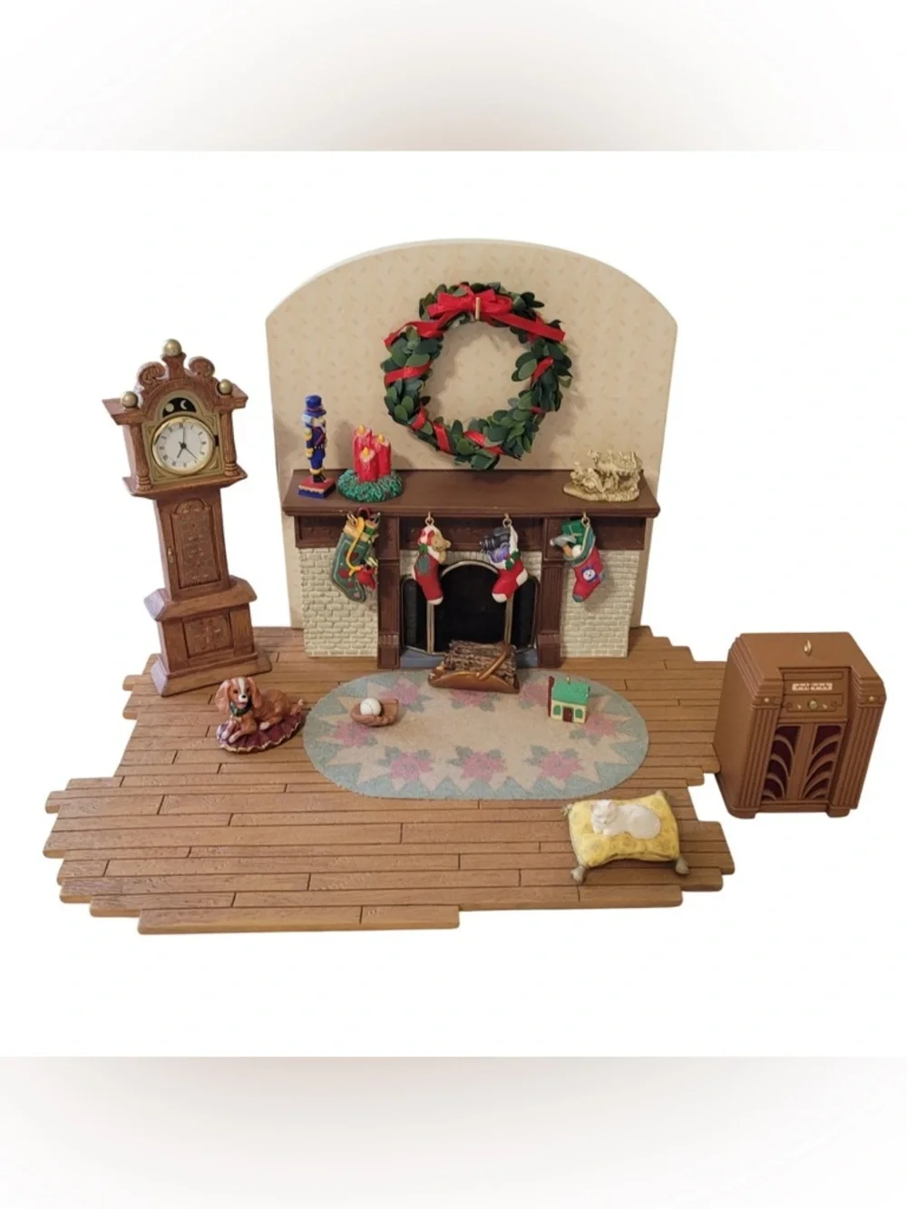 RARE Hallmark The Family Room Keepsake 2002 Limited Edition Christmas NEW IN BOX